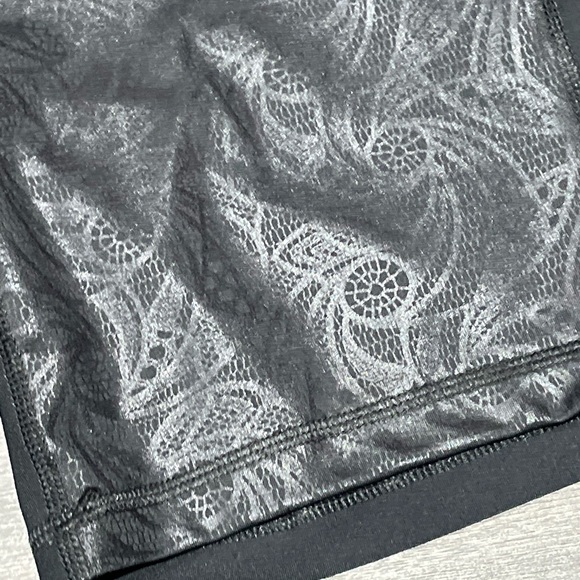 Pro performance active short size Large - Picture 2 of 3